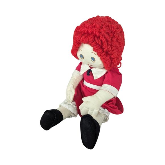 Vintage Little Orphan Annie Plush Doll: 17 Inch Collectible Rag Doll - Picture 6 of 7